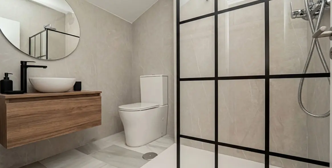 Sale of townhouse in Calahonda 50