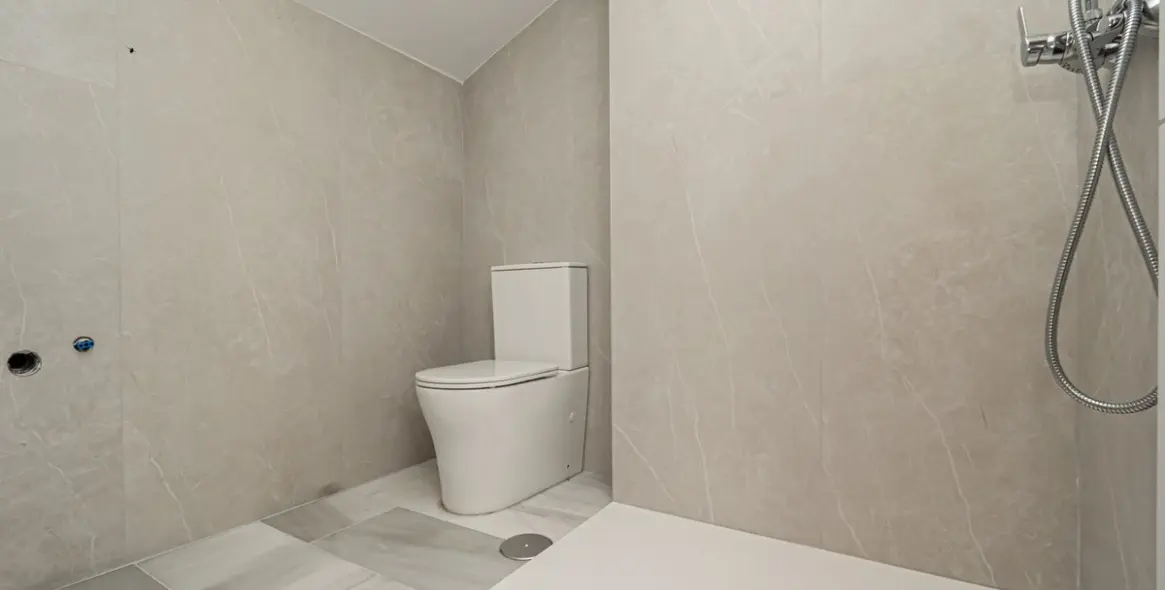 Sale of townhouse in Calahonda 51