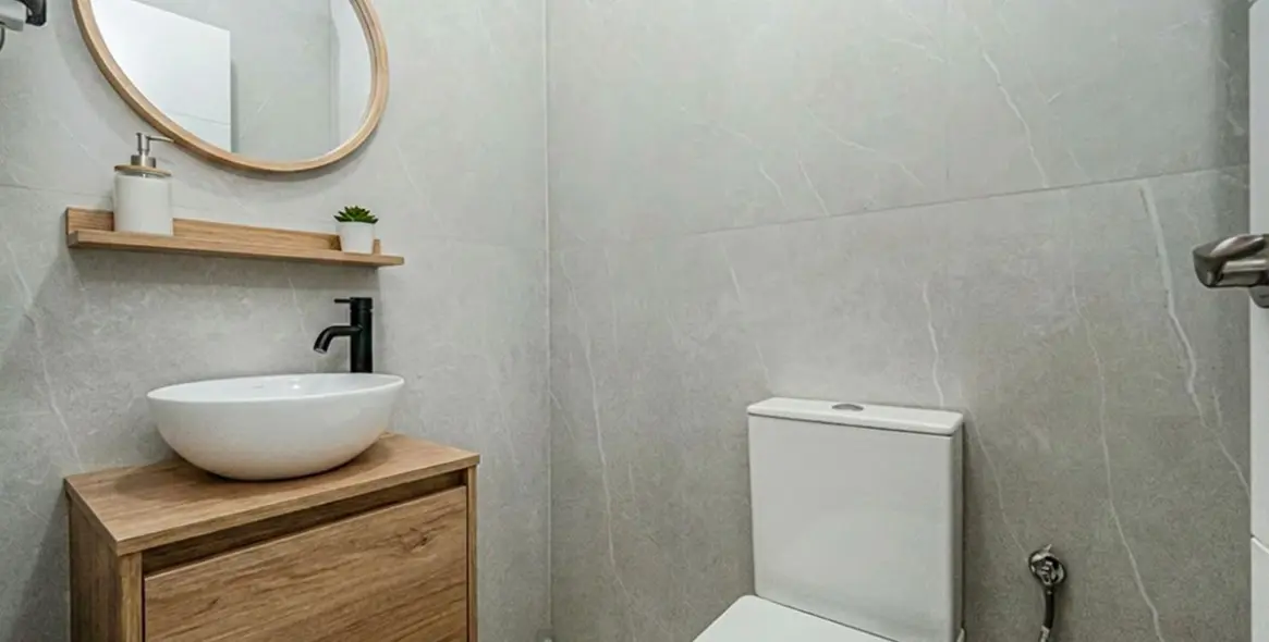 Sale of townhouse in Calahonda 65