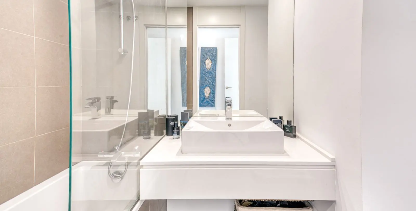 Sale of penthouse in Estepona 15