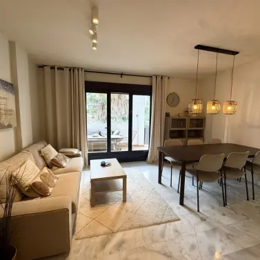 Sale of townhouse in Riviera del Sol