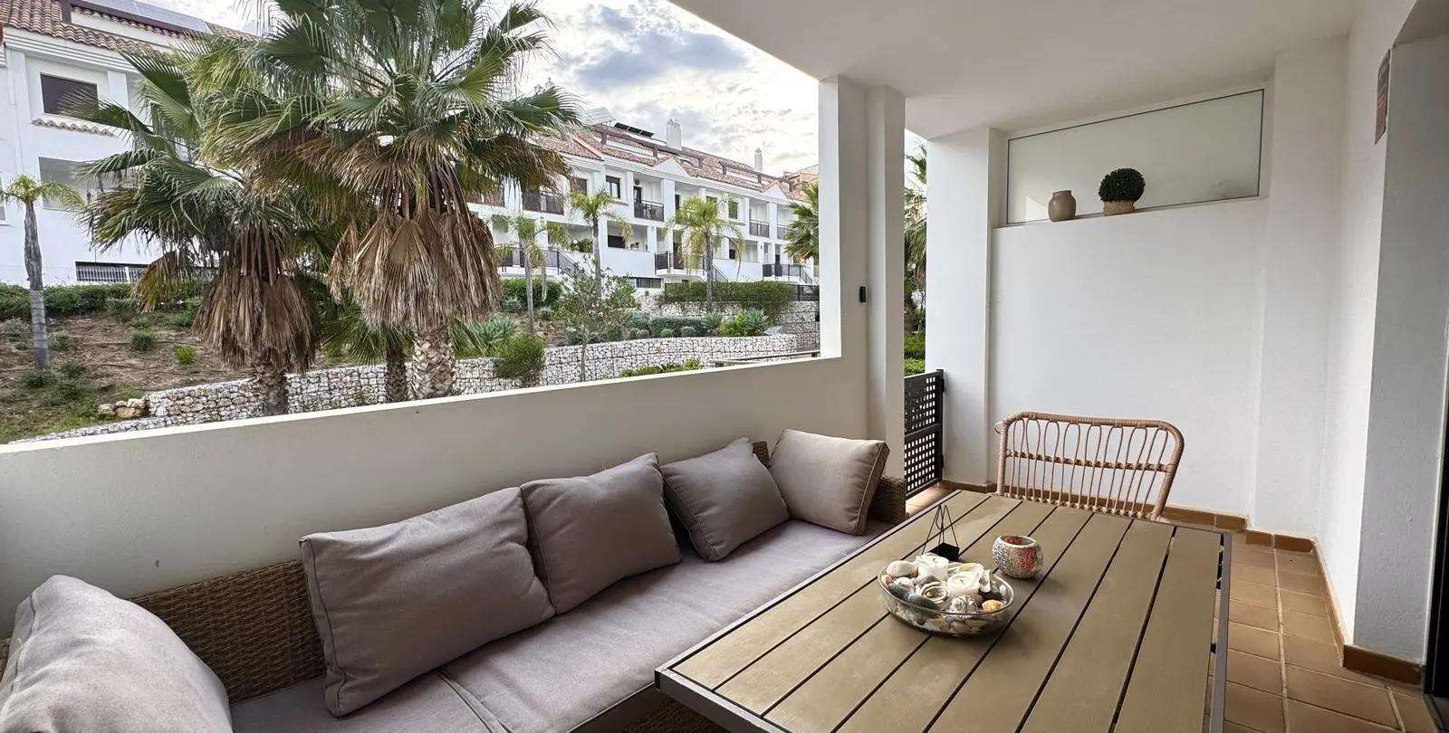 Sale of townhouse in Riviera del Sol 1