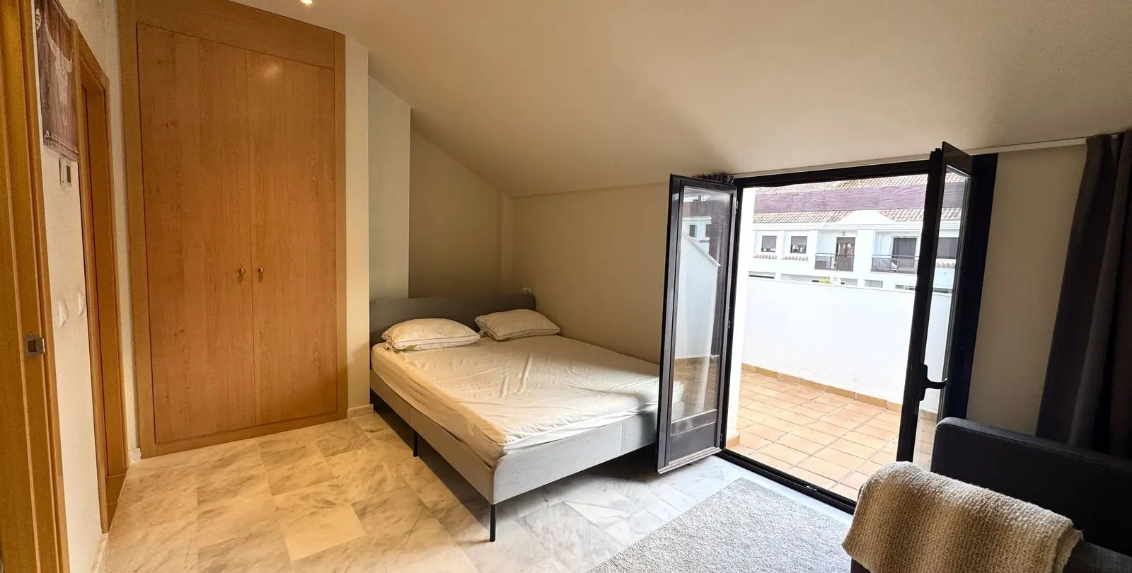 Sale of townhouse in Riviera del Sol 20