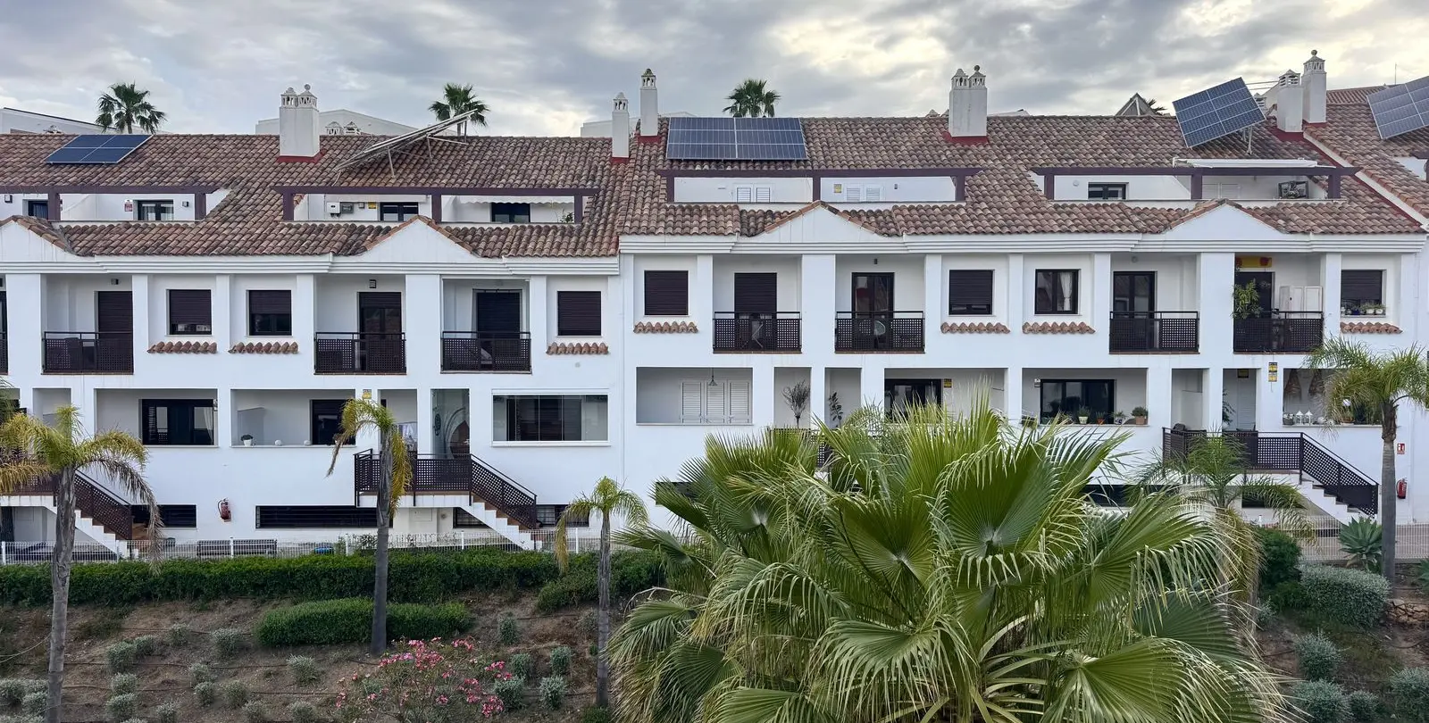 Sale of townhouse in Riviera del Sol 37