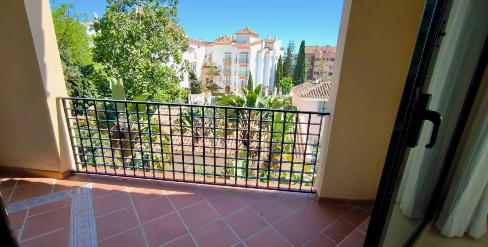 Продажа пентхауса в Puerto Banús 2
