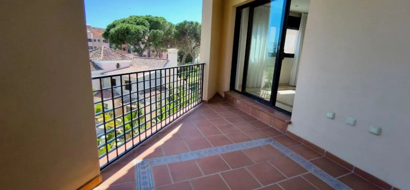 Продажа пентхауса в Puerto Banús 2