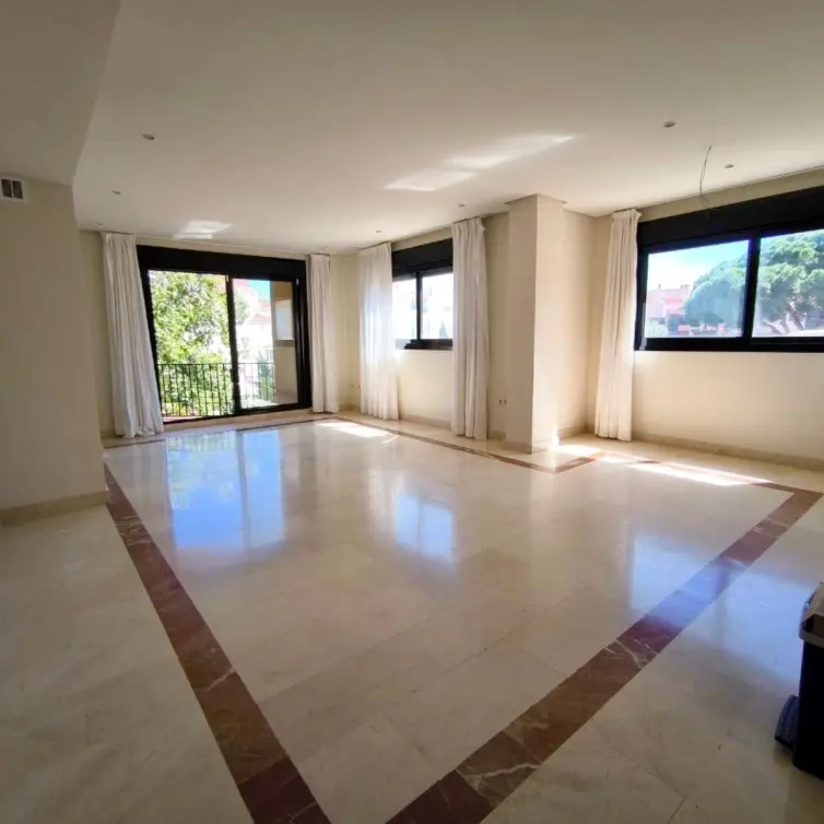 Продажа пентхауса в Puerto Banús