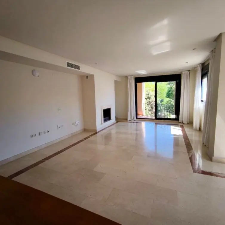 Продажа пентхауса в Puerto Banús