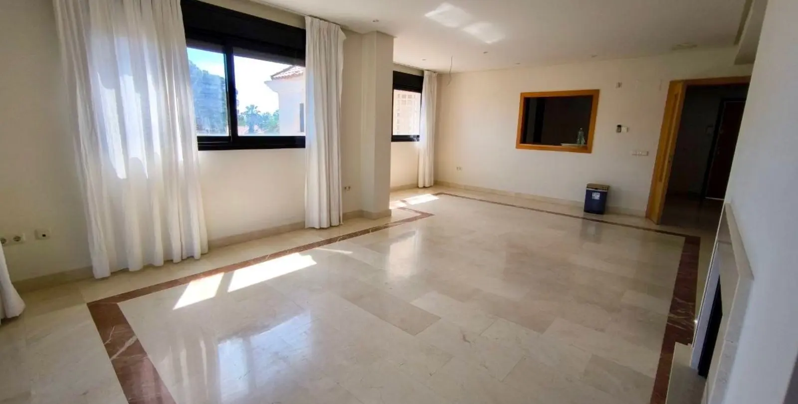 Продажа пентхауса в Puerto Banús 11