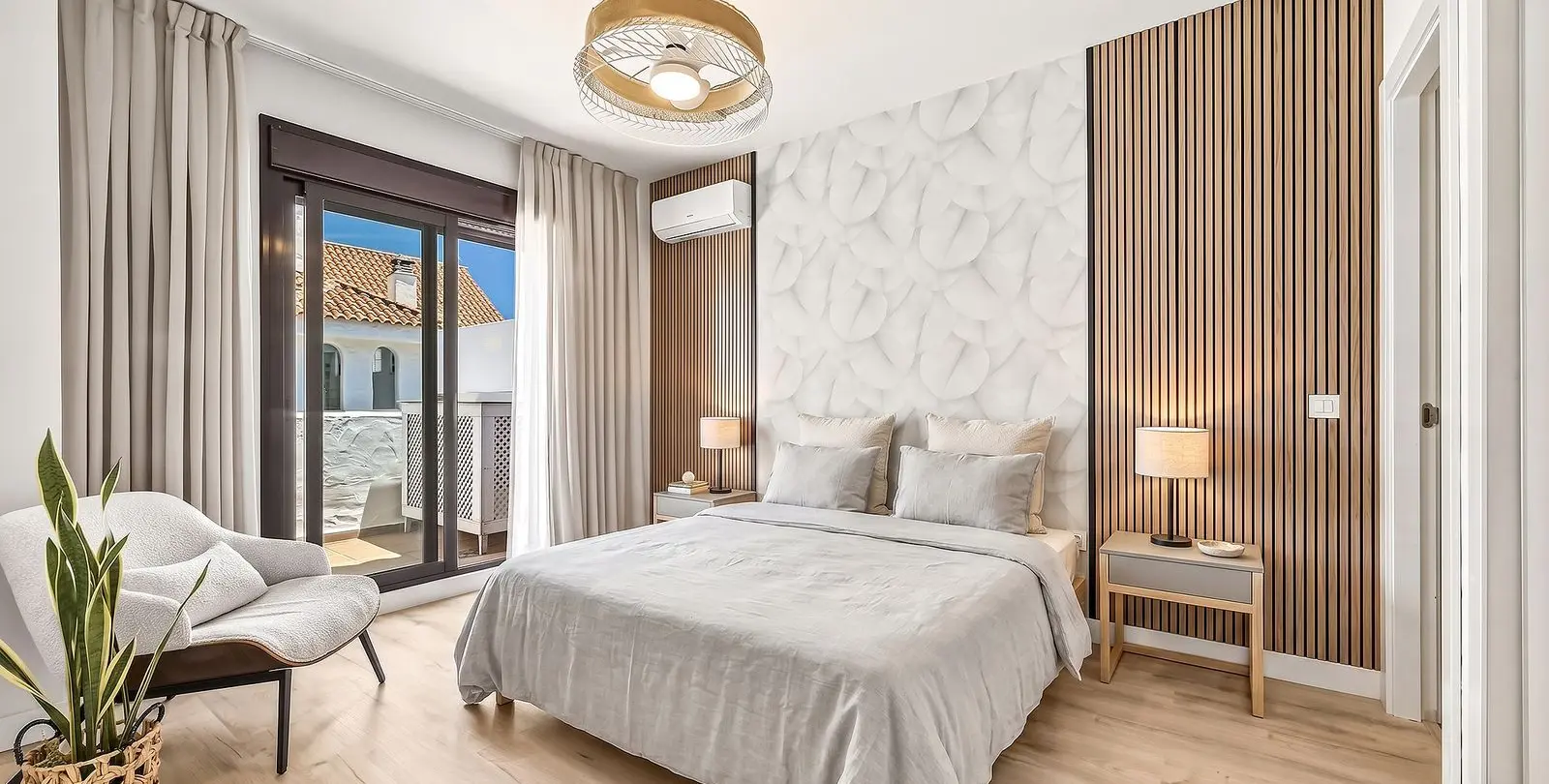 Sale of middle floor apartment in Nueva Andalucía 3