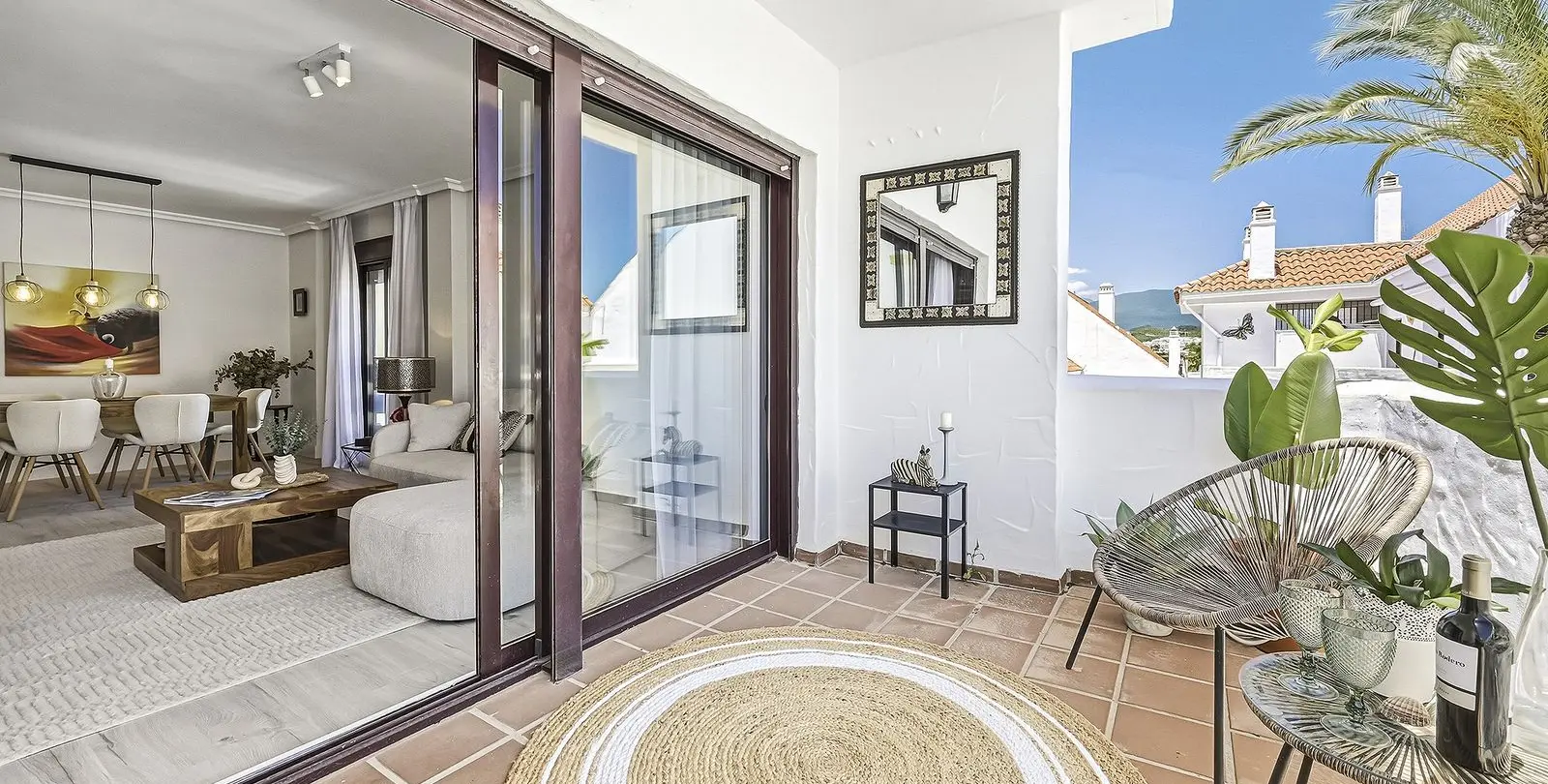 Sale of middle floor apartment in Nueva Andalucía 18