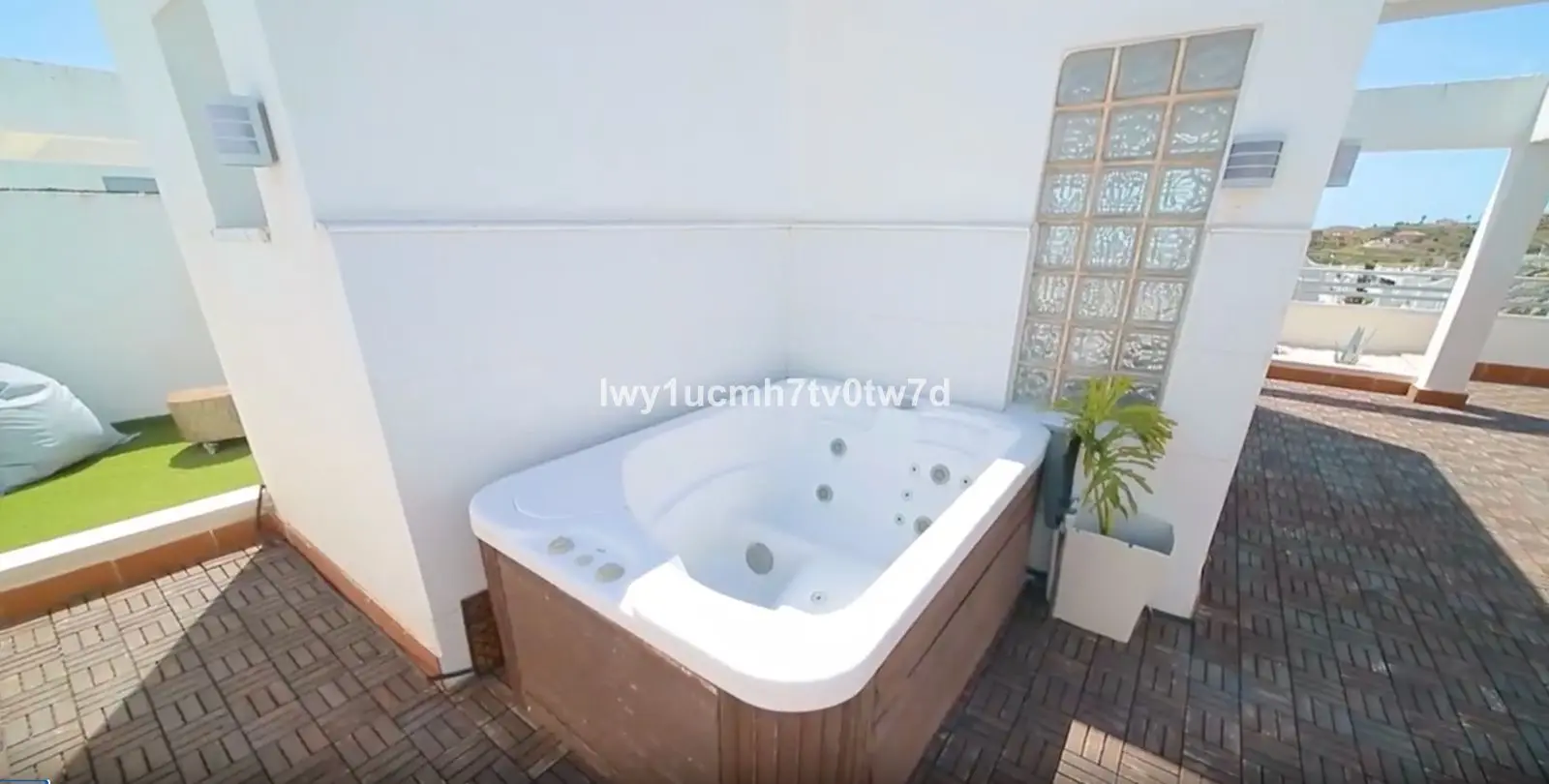 Sale of penthouse duplex in La Cala de Mijas 8