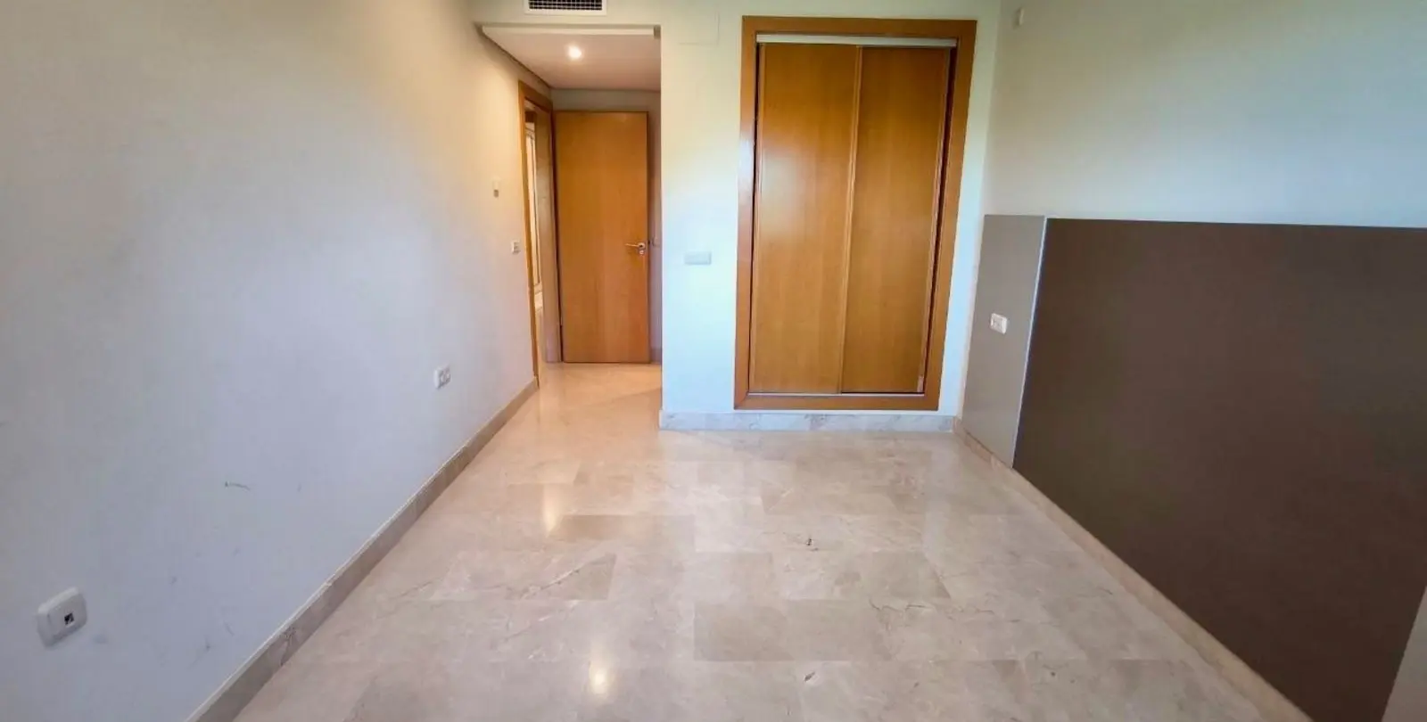 Sale of penthouse in Puerto Banús 17