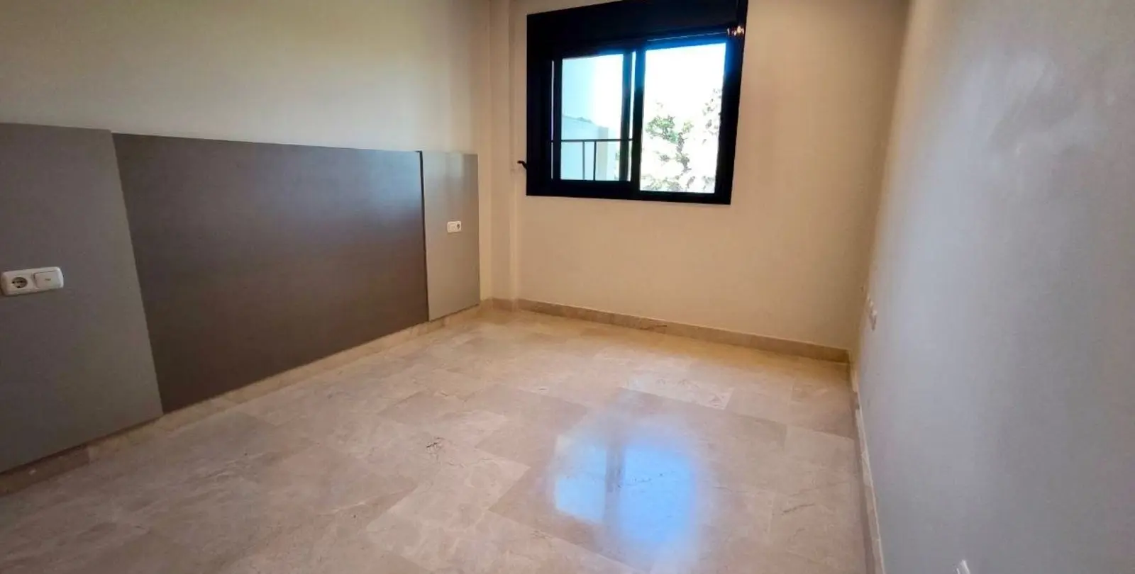 Sale of penthouse in Puerto Banús 18