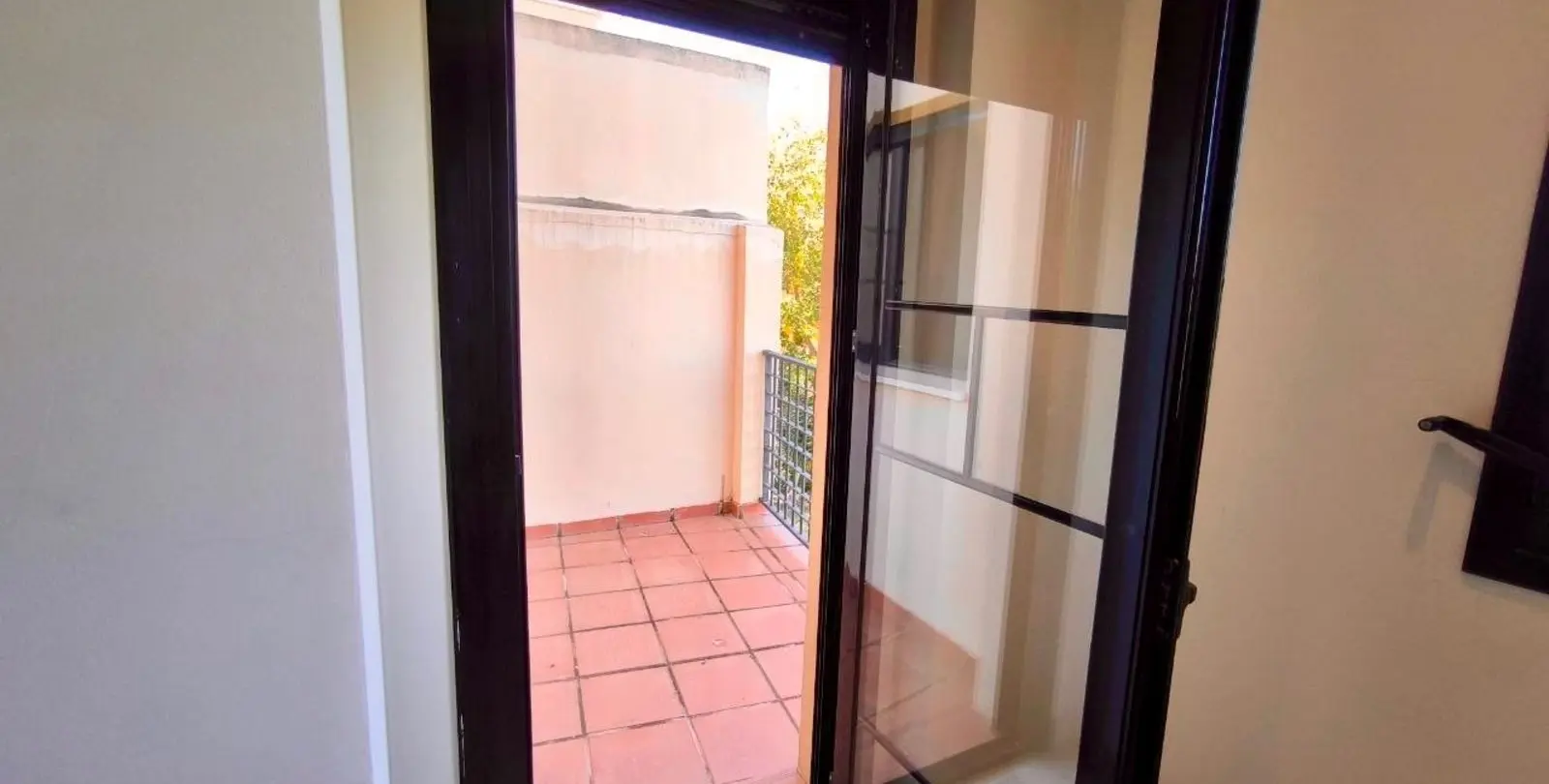 Sale of penthouse in Puerto Banús 21