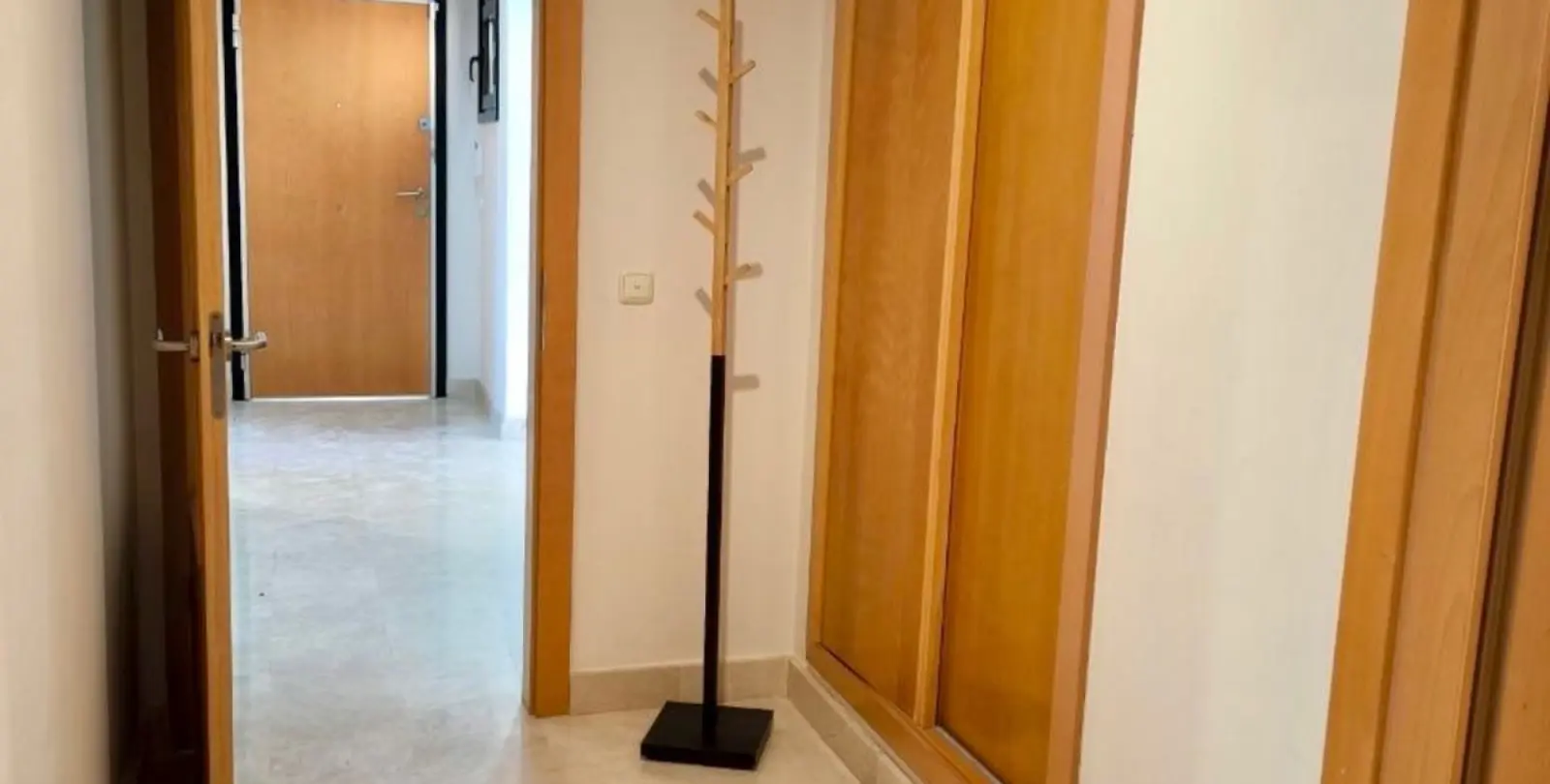 Sale of penthouse in Puerto Banús 25