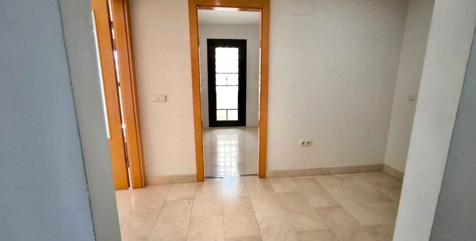 Sale of penthouse in Puerto Banús 39