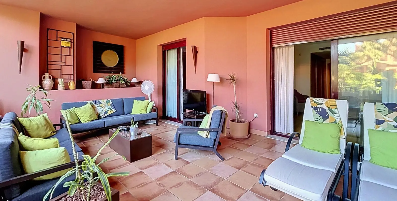 Продажа апартаментов на первом этаже в Estepona 5