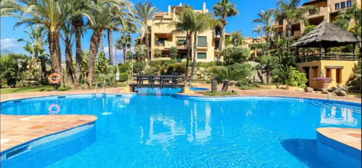 Long-term rent of penthouse duplex in Atalaya 2