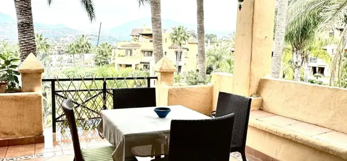 Long-term rent of penthouse duplex in Atalaya 4