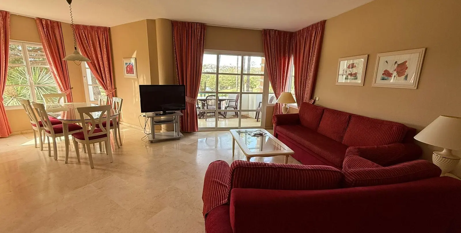 Продажа апартаментов на среднем этаже в Mijas Golf 8