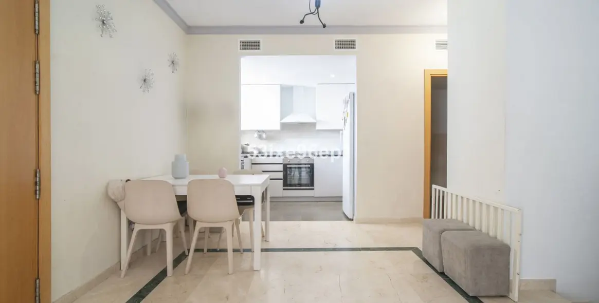 Sale of townhouse in Doña Julia 6