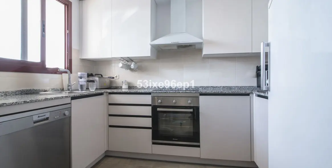 Sale of townhouse in Doña Julia 7