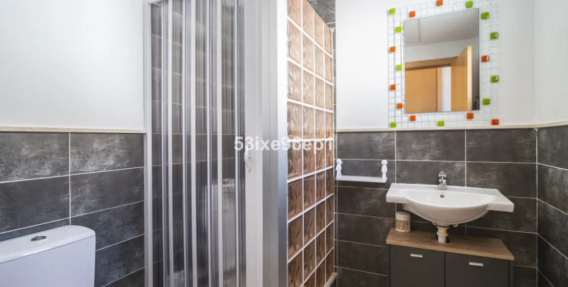 Sale of townhouse in Doña Julia 11