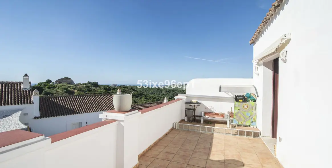 Sale of townhouse in Doña Julia 18