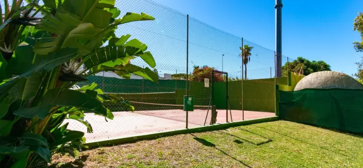 Продажа таунхауса в Estepona 1