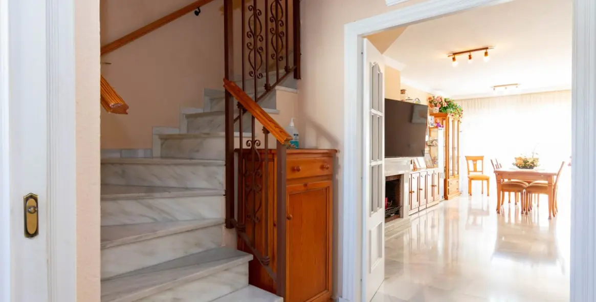 Sale of townhouse in Estepona 8