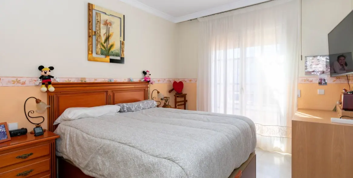 Sale of townhouse in Estepona 16