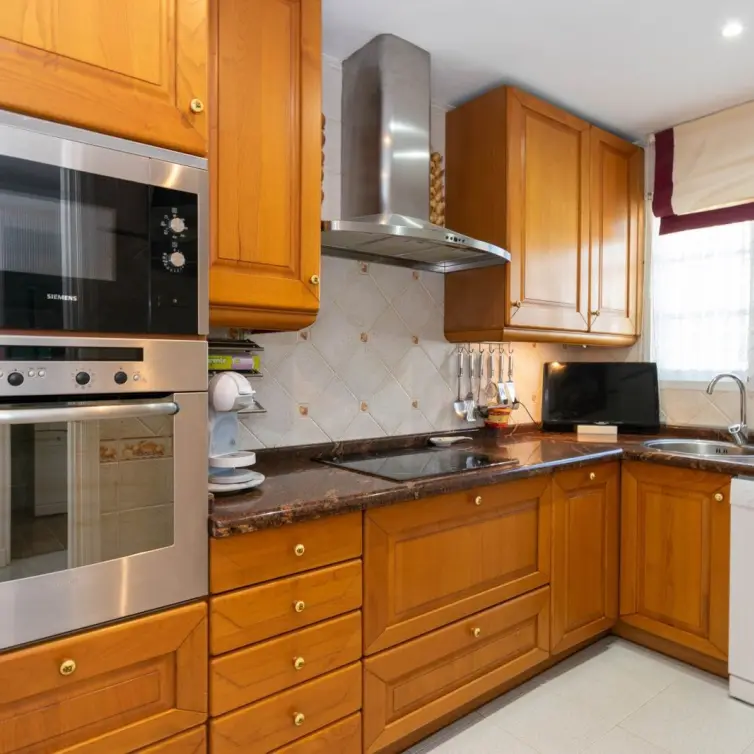 Sale of townhouse in Estepona