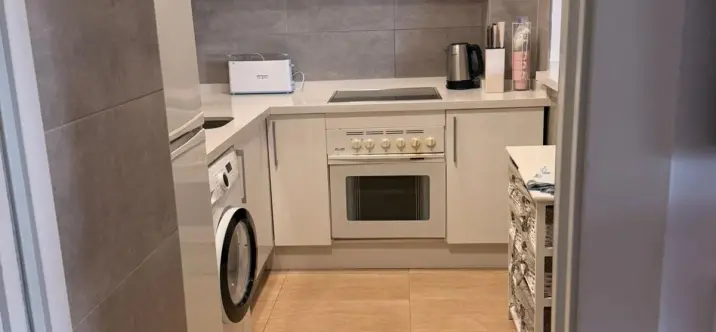 Продажа апартаментов на среднем этаже в Marbella 1