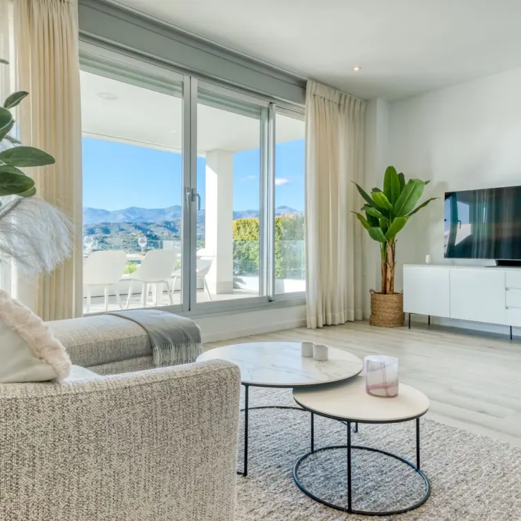 Venta de apartamento en planta baja en Estepona