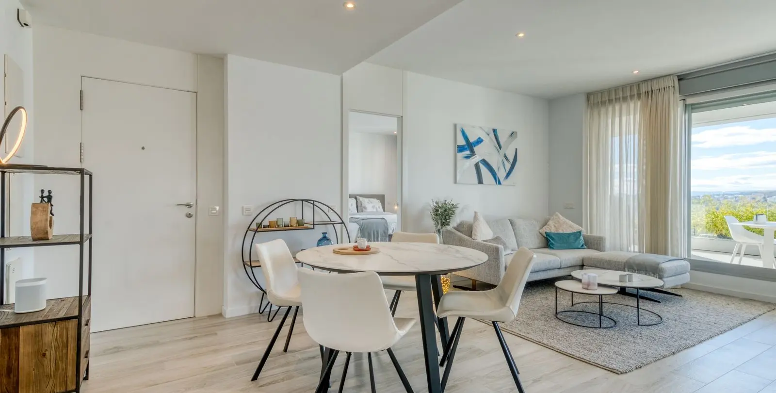 Sale of ground floor apartment in Estepona 5