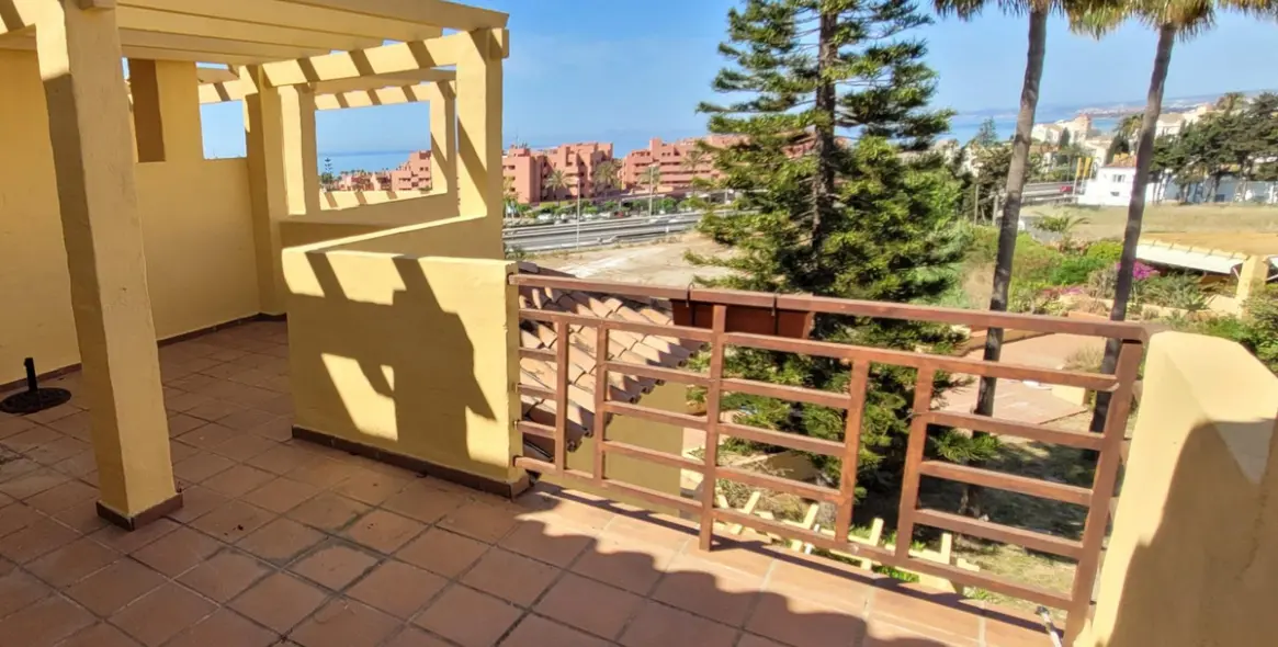 Продажа таунхауса в Guadalmansa 28