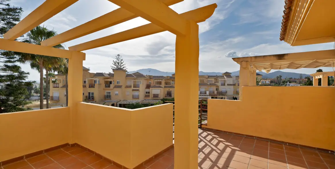Продажа таунхауса в Guadalmansa 54