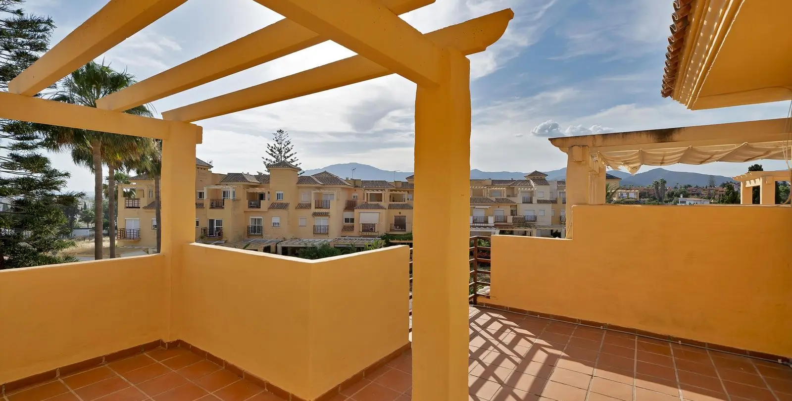 Venta de adosado en Guadalmansa 45