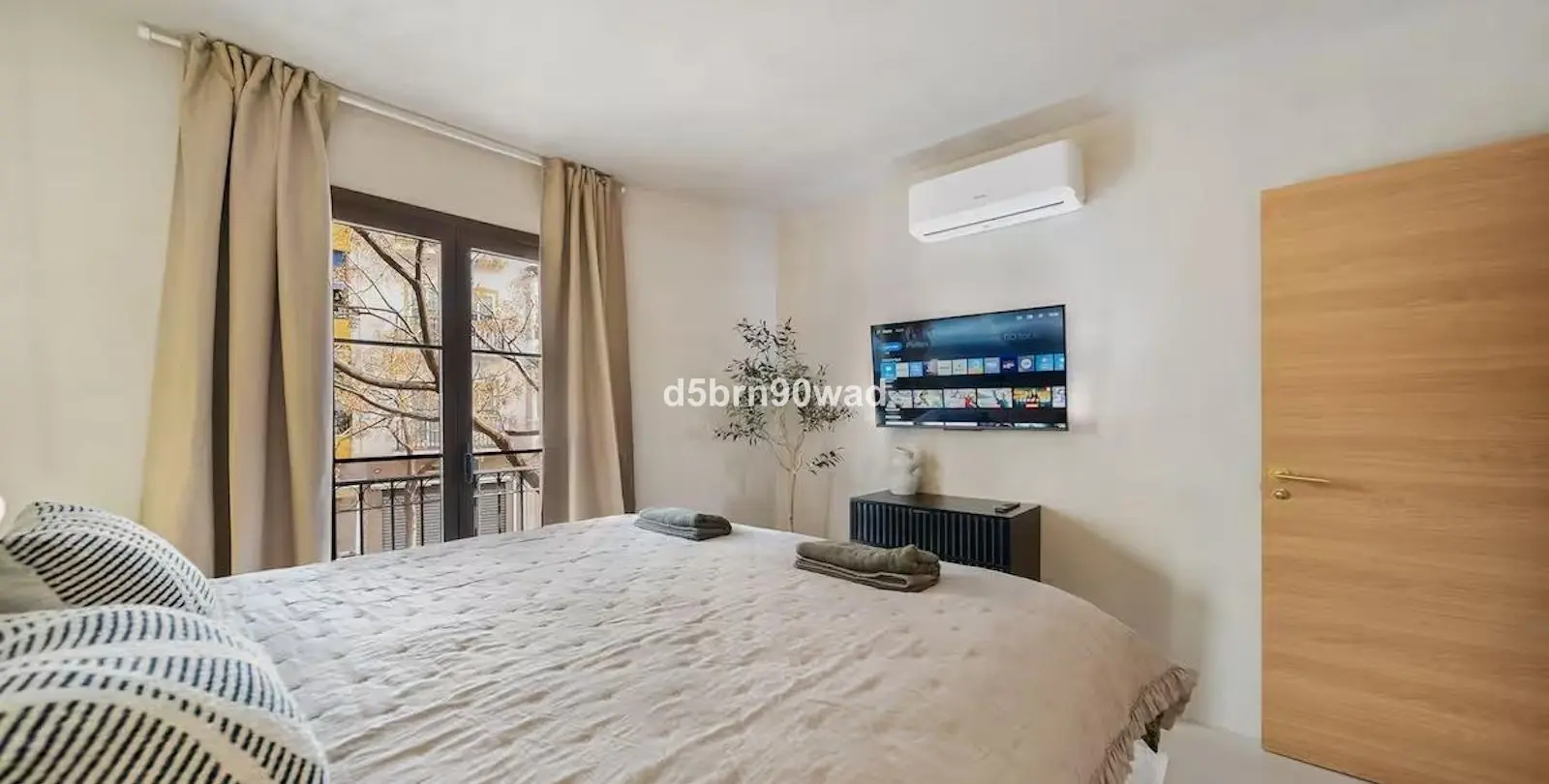 Продажа апартаментов на среднем этаже в Marbella 10