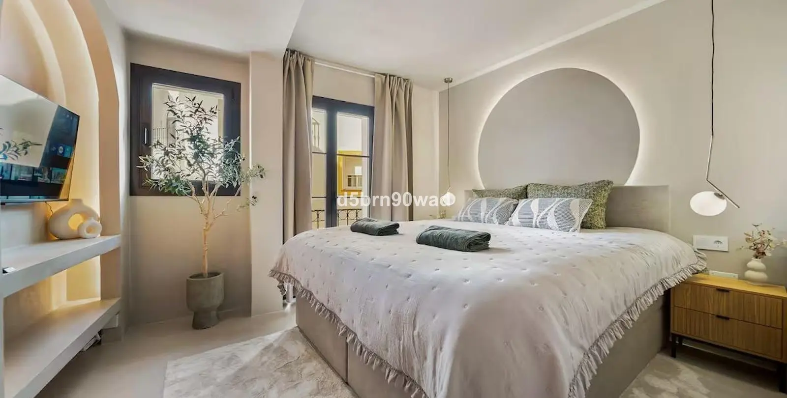 Продажа апартаментов на среднем этаже в Marbella 13
