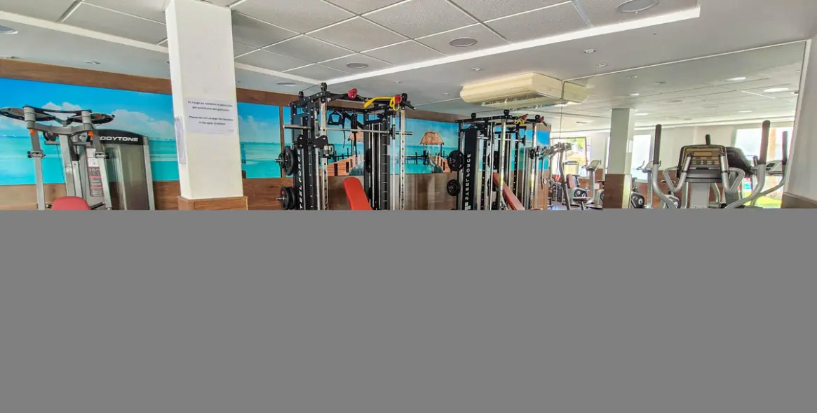 Sale of penthouse in Riviera del Sol 28