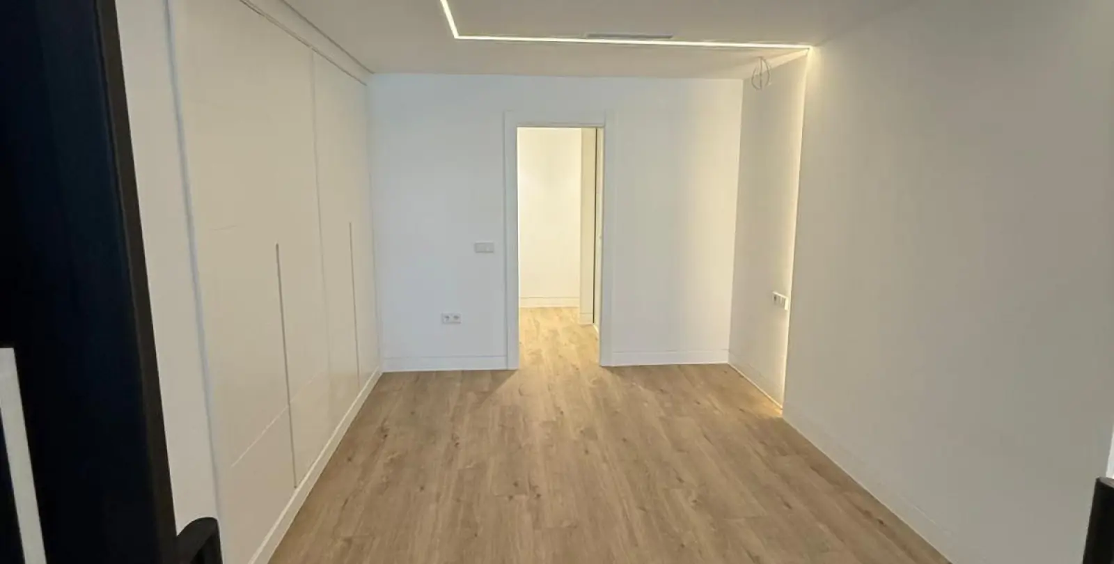 Venta de apartamento en planta baja en Nueva Andalucía 11