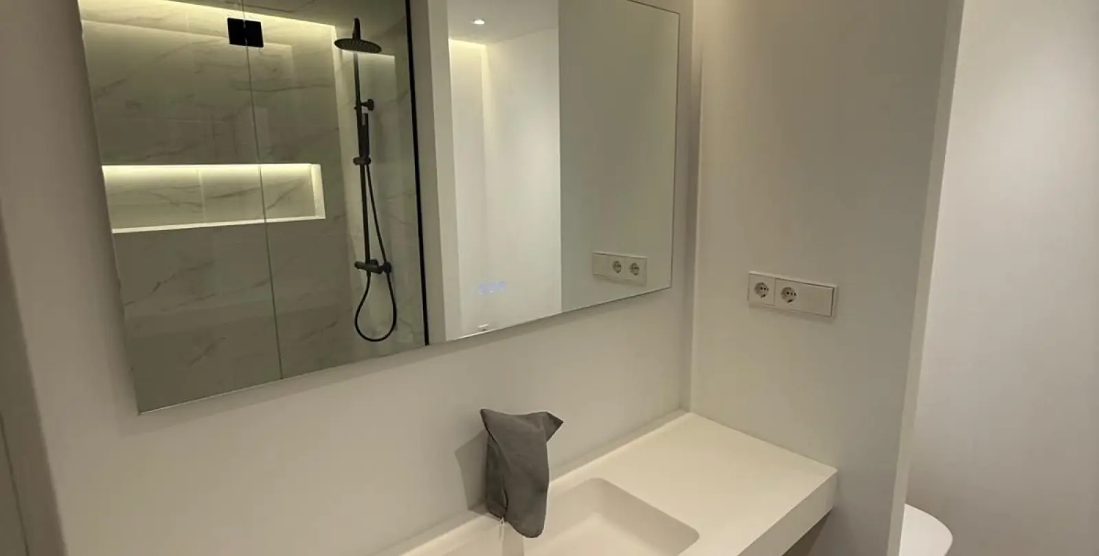 Venta de apartamento en planta baja en Nueva Andalucía 16