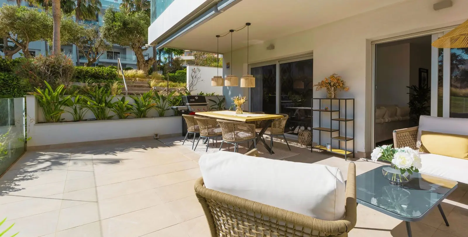 Продажа апартаментов на первом этаже в Mijas Costa 5