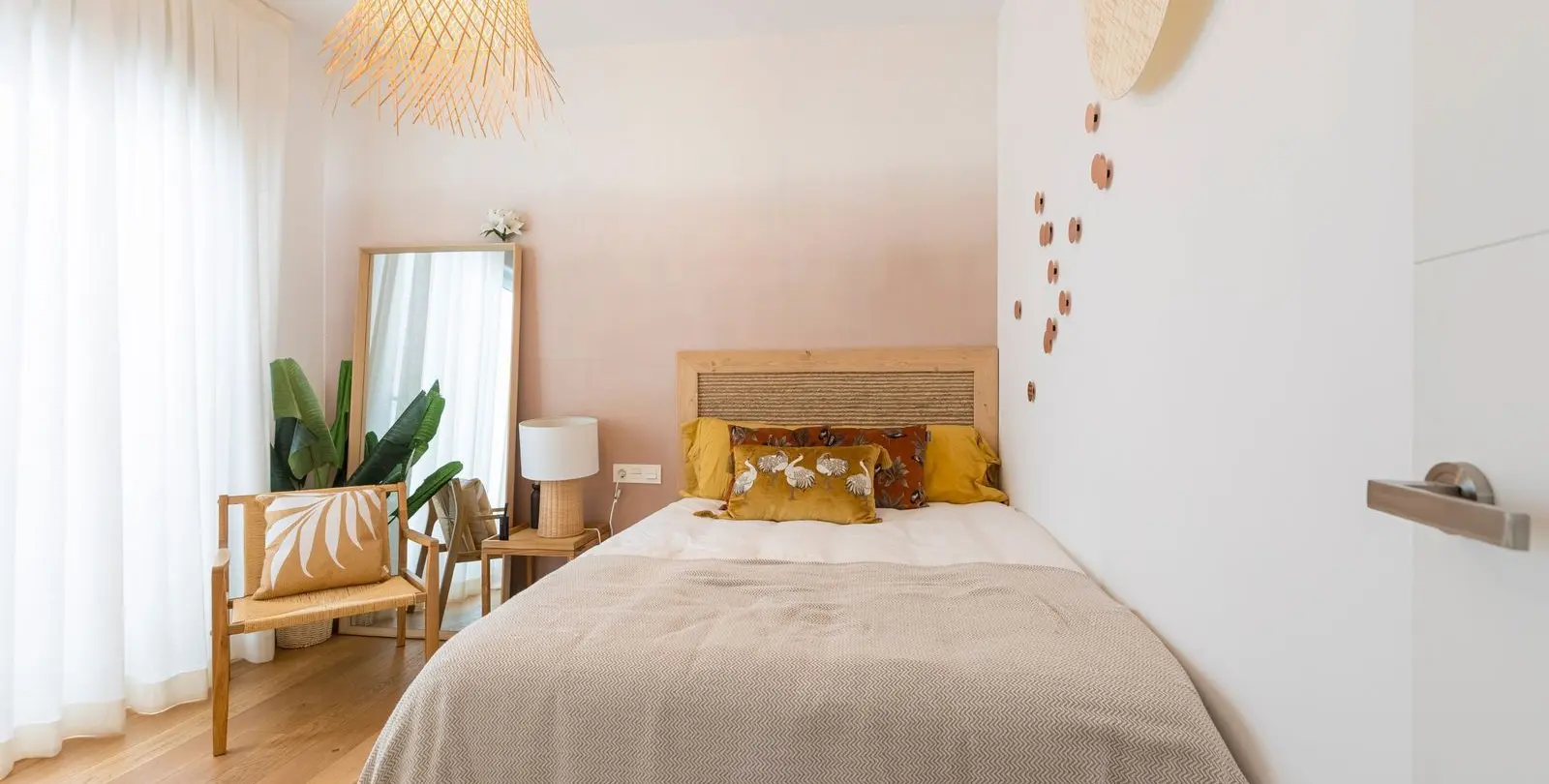 Продажа апартаментов на первом этаже в Mijas Costa 13