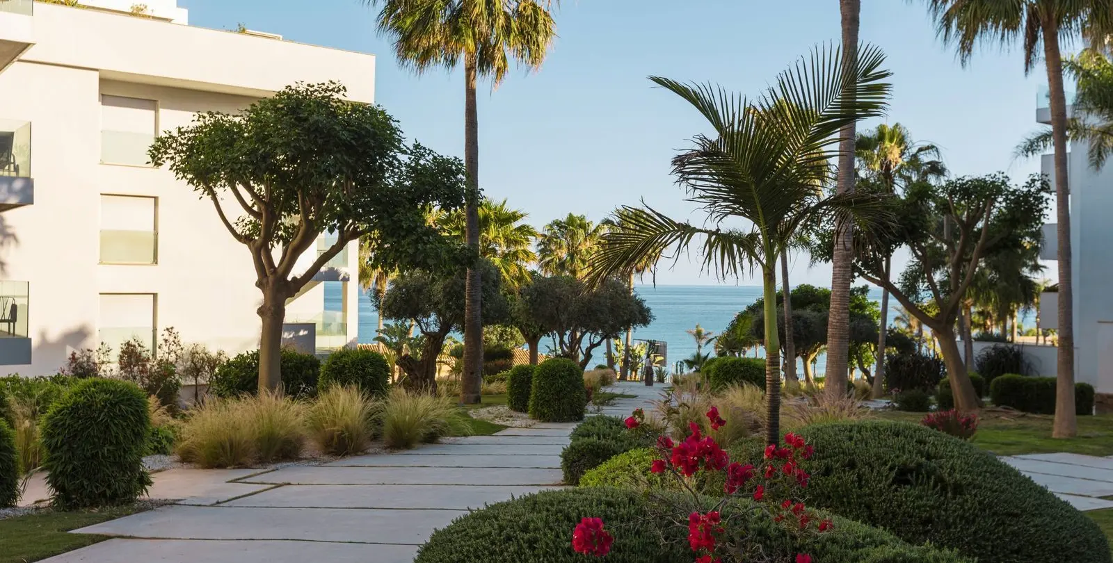 Продажа апартаментов на первом этаже в Mijas Costa 26