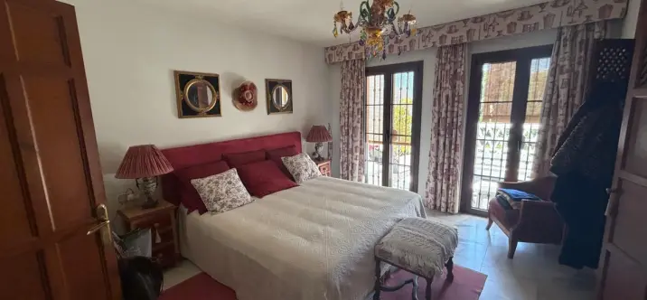 Sale of townhouse in Nagüeles 4