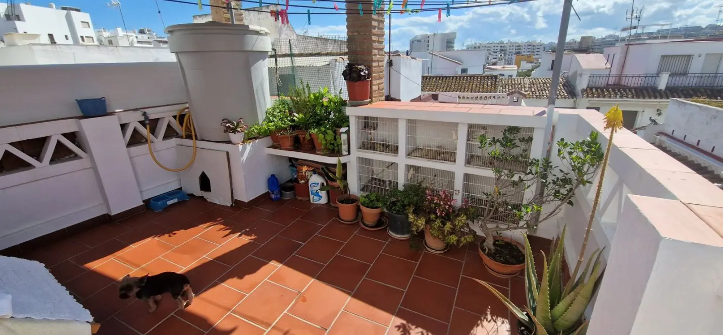 Продажа таунхауса в Estepona 1