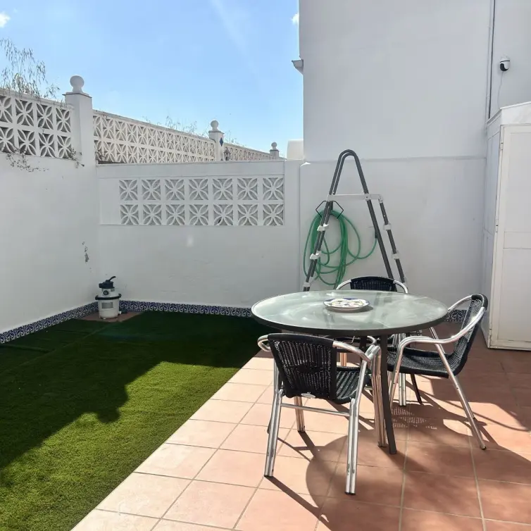 Sale of townhouse in Guadalmina Alta